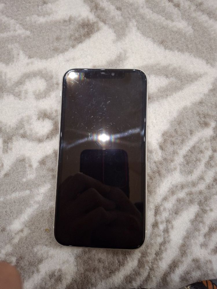 Продается Iphone 11