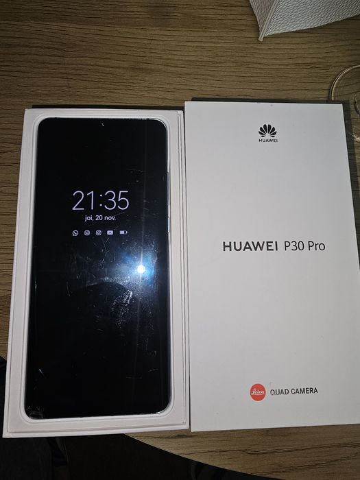 Vând Huawei p 30pro