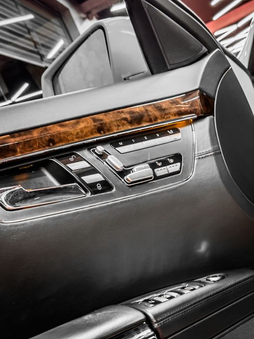 Mercedes S-class 63s