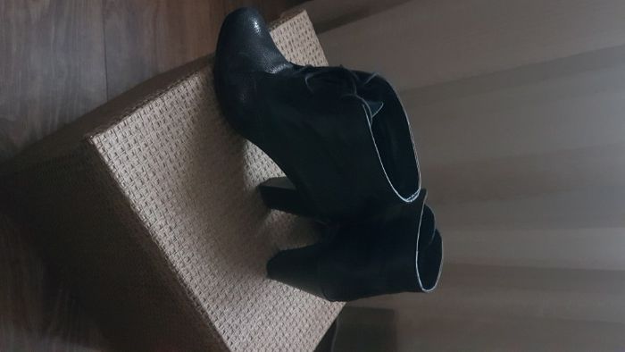 Botine piele, marimea 38, toc 8cm