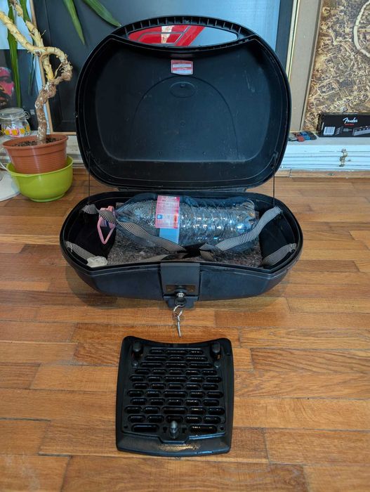 topcase nonfango 848, 48 litri, stare buna