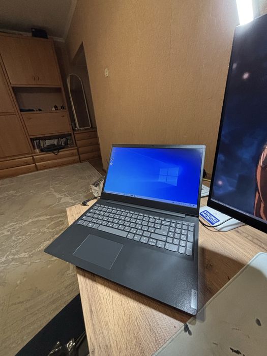 Продам ноутбук lenovo