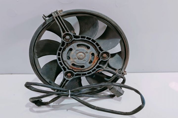 Electroventilator racire 8D0959455R Volkswagen VW Passat B5.5 (faceli