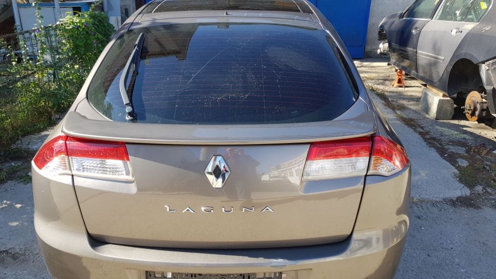 Haion cu eleron Renault Laguna 3 hatchback