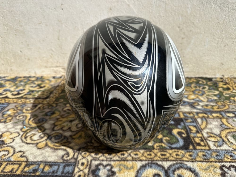 AGV каска размер XS