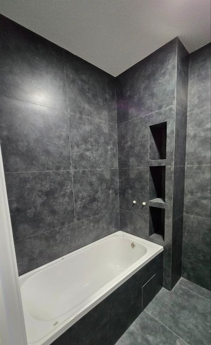 СРОЧНО ЖК Black Tower квартира студия в центре города.