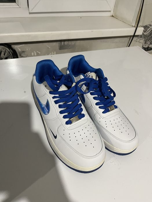 Кросовки найк.