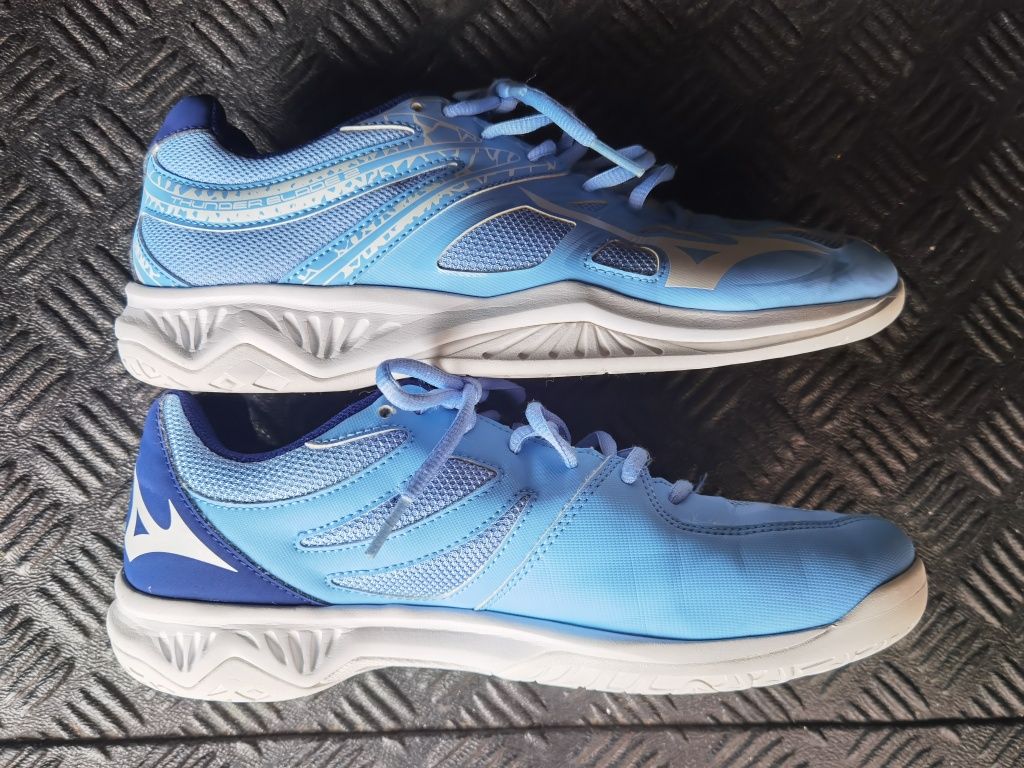 Маратонки  Mizuno 42, Adidas 42