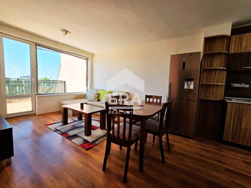 Продава се Двустаен апартамент в Варна, Базар Левски - 83 кв.м за 1916 €/кв.м - Снимка #2