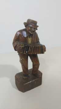 Стара Холандска дървена статуетка Музикант с акордеон