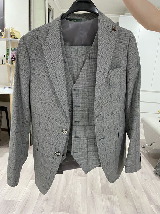 Продам мужской костюм ,в отличном состоянии!!!