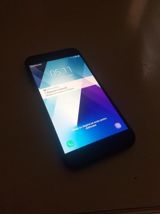 Telefon smartphone prezentabil.