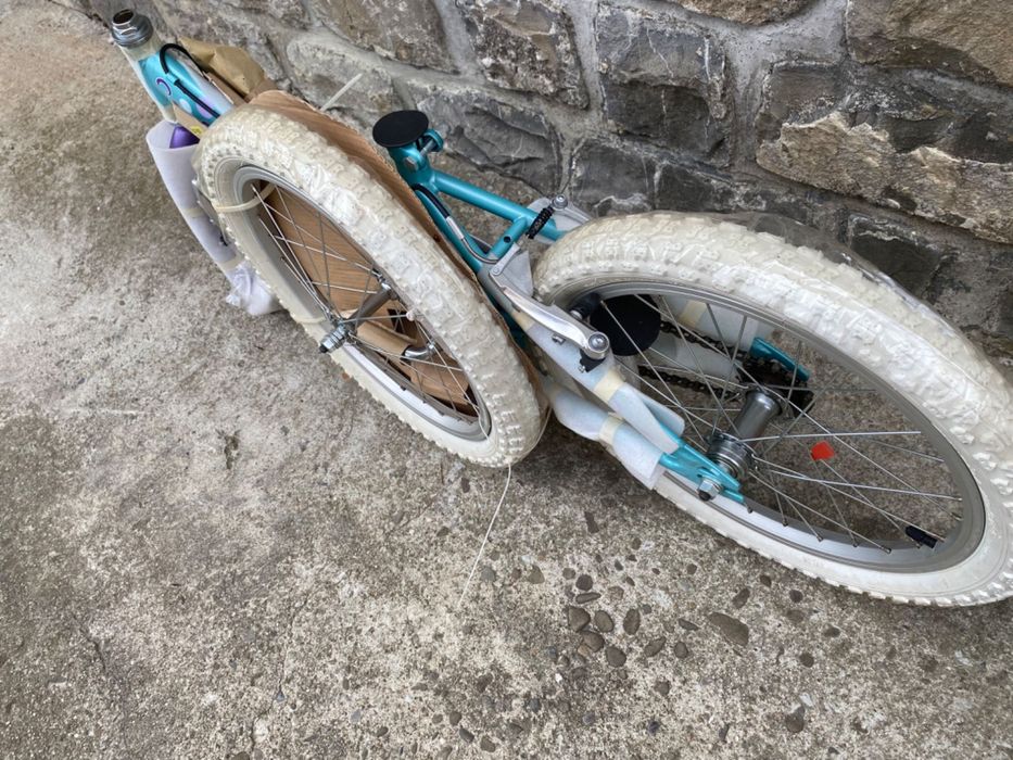 Bicicletă Dottis nouă de copii
