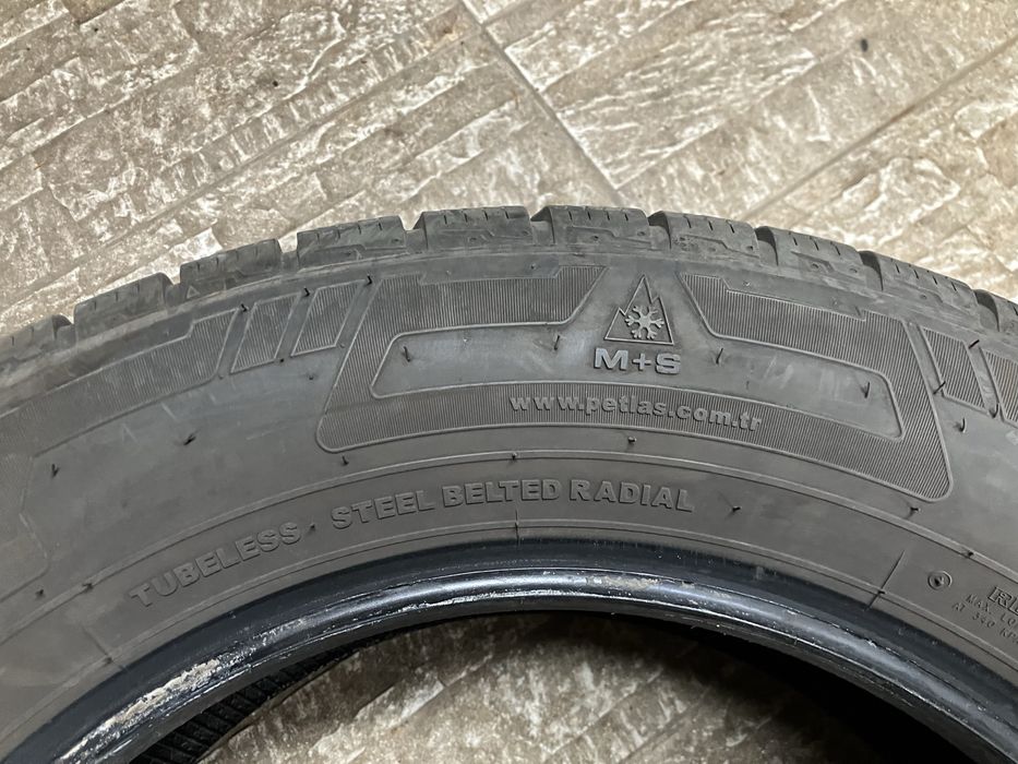 Зимни Гуми Petlas 225x65x17 dot 21