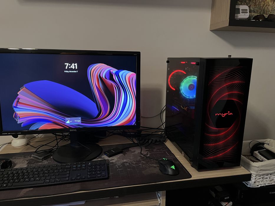 Desktop PC Asus Zyzen 7 5800x , 32gb ram , NVIDIA GeForce 3070