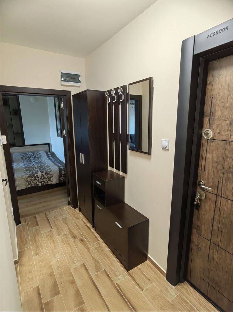 Дава се под наем Двустаен апартамент в Поморие - 50 кв.м за 280.5 € - Снимка #4