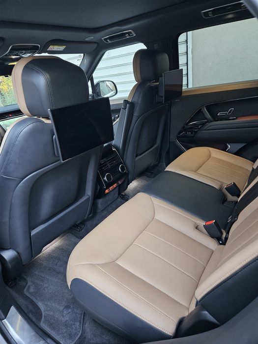 Рейндж Роувър Спорт