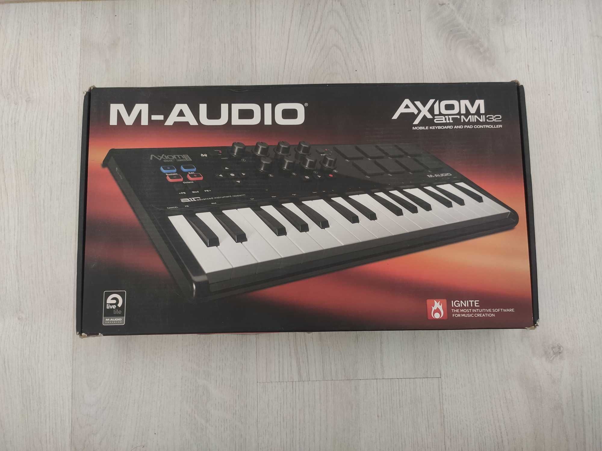 MIDI- клавиатура M-AUDIO Axiom AIR MINI 32 в отличном состоянии