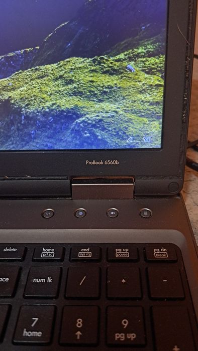 Laptop HP pro book 6560b I5.functional.sau pentru piese .si incarcator