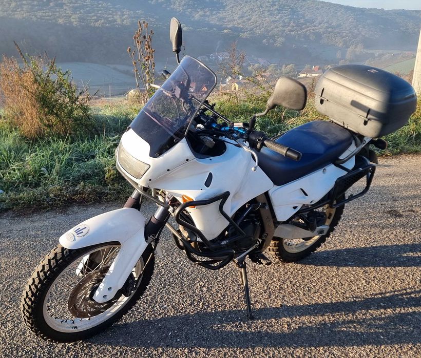 Motocicletă Aprilia Pegaso 650 (1996)