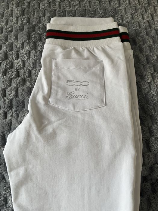 Екип Gucci страхотен