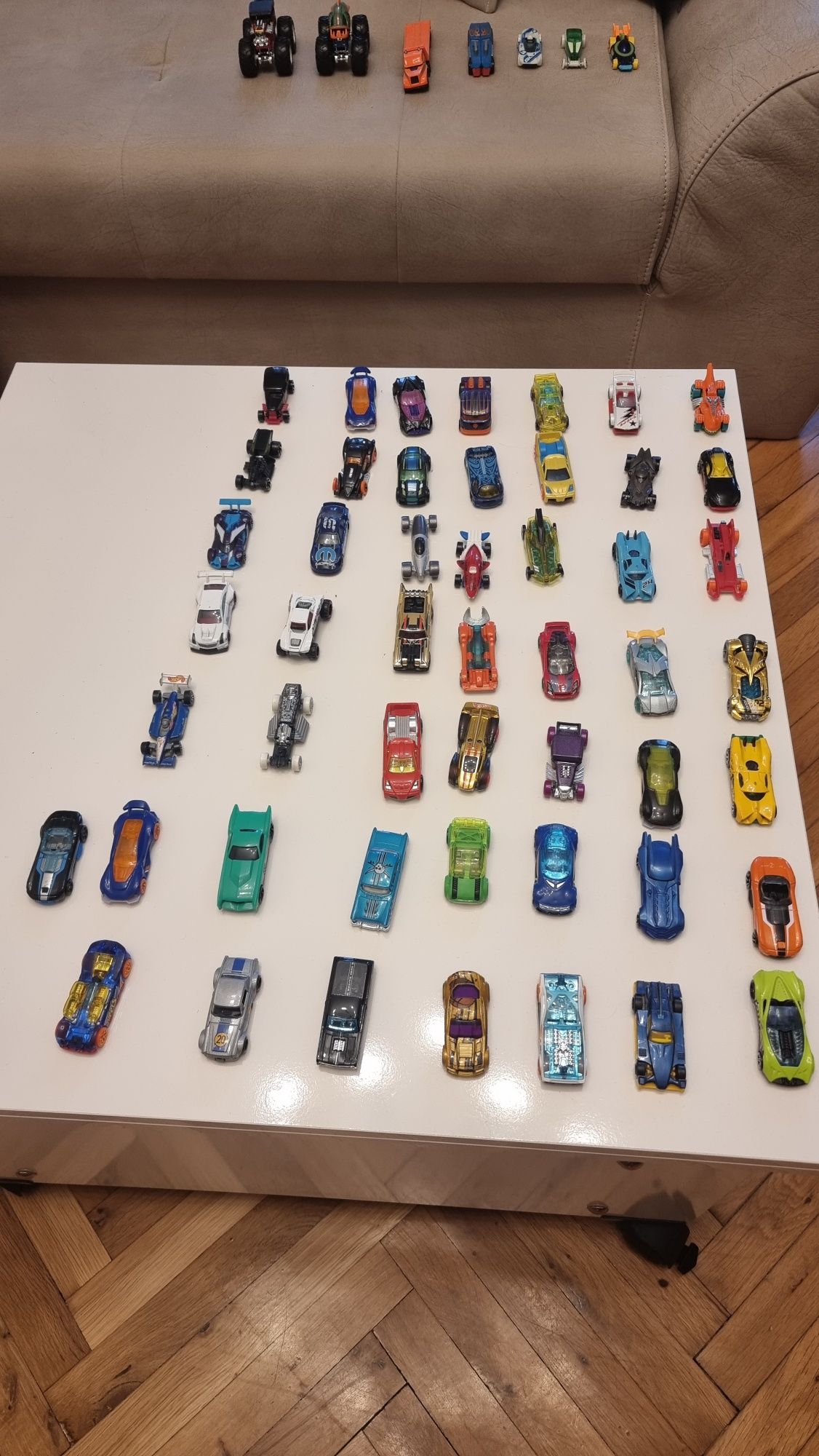 Hot Wheels колекция колички