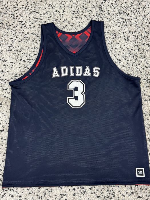 Двулицев потник ADIDAS ORIGINALS .Размер XL