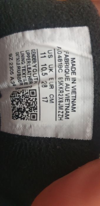 Ghete converse nr 28