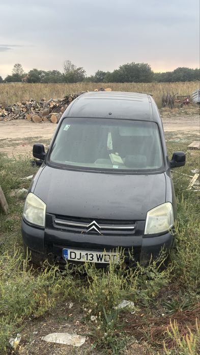 Citroen berlingo dezmembrez sau vând întregi