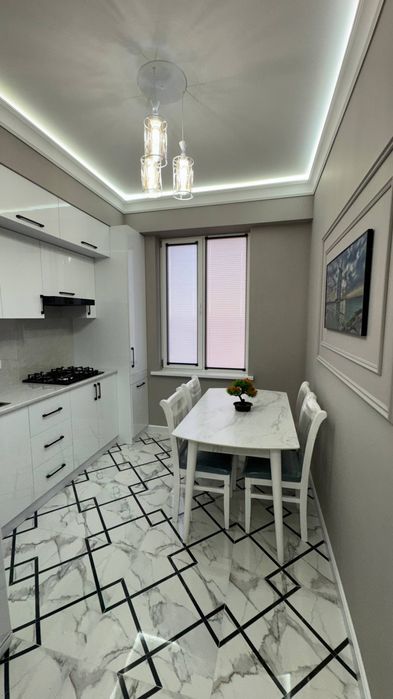 Хон сарой ЖК Айвон.  2 комнатная