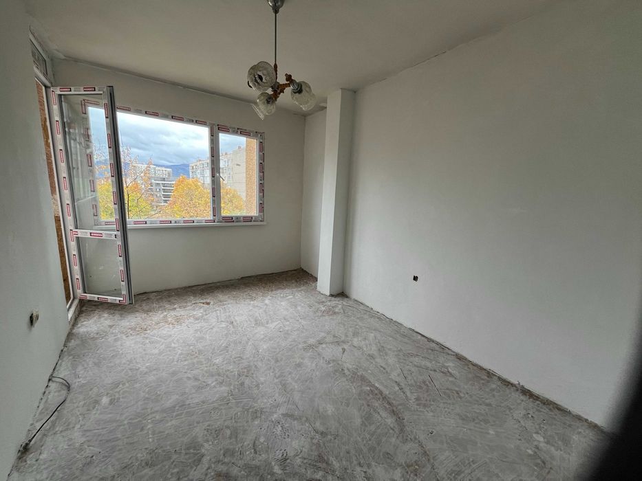 Продава апартамент с две спални на Абаята,  гр. Казанлък