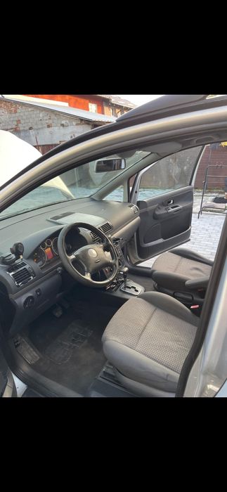 Vw sharan Automatic 1.9 TDI 115cp
