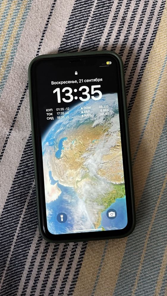 Продаю или обменяю Iphone xr