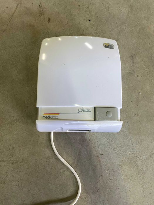 Uscator maini MEDICLINICS