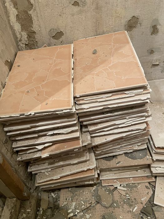 Кафель б/у  в хорошем состояний