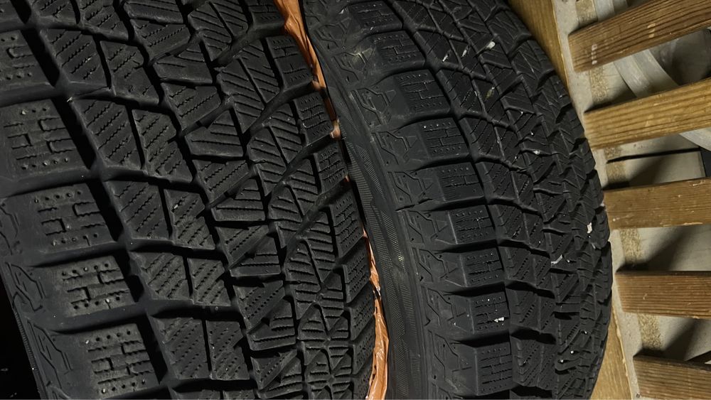 185/65/14 зимные шины Kapsen