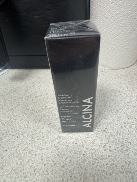 Oferta 4 bucati fond de ten Alcina