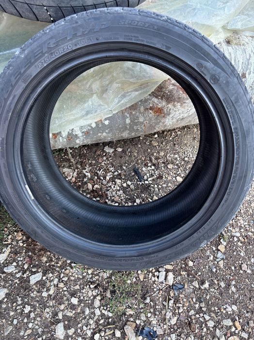 Продавам летни гуми Bridgestone – спорт пакет (315/35 R20 и 275/40 R20
