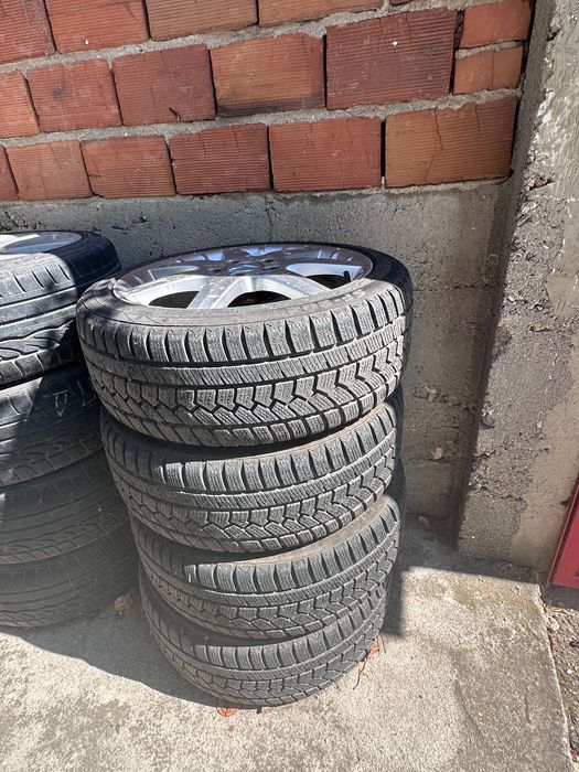 Гуми за Мерцедес