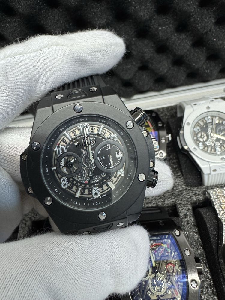 HUBLOT big bank univo black magic
