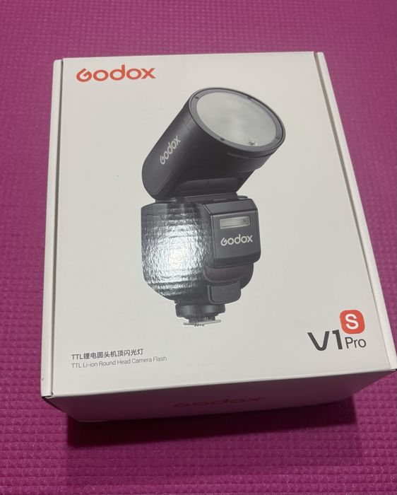 Godox V1PRO Blit TTL cu Cap Rotund pentru Sony