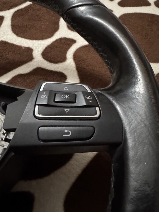 Vand volan complet VW Passat CC B7 B8 Tiguan Touran Golf Sharan 7N