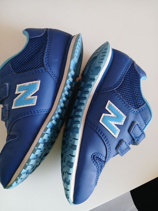 Маратонки new balance 27.5