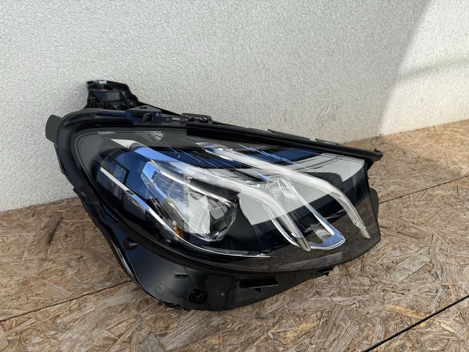 Far dreapta Mercedes E Class W213 Led Original Hella Europa