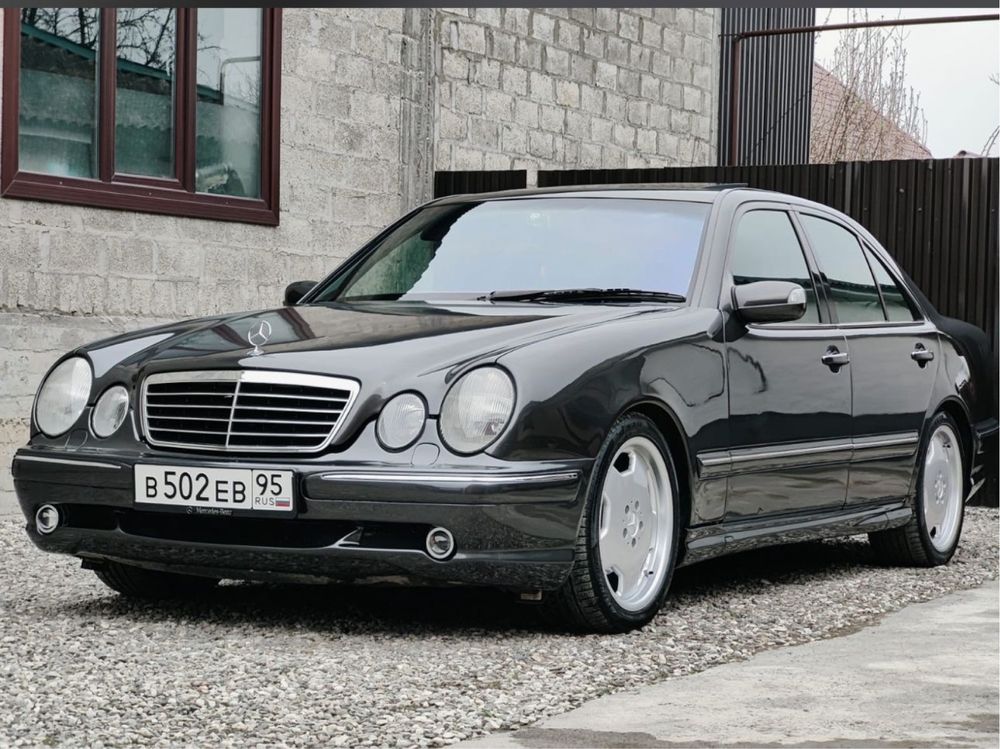 Бампер мерседес 210 е55 АМГ