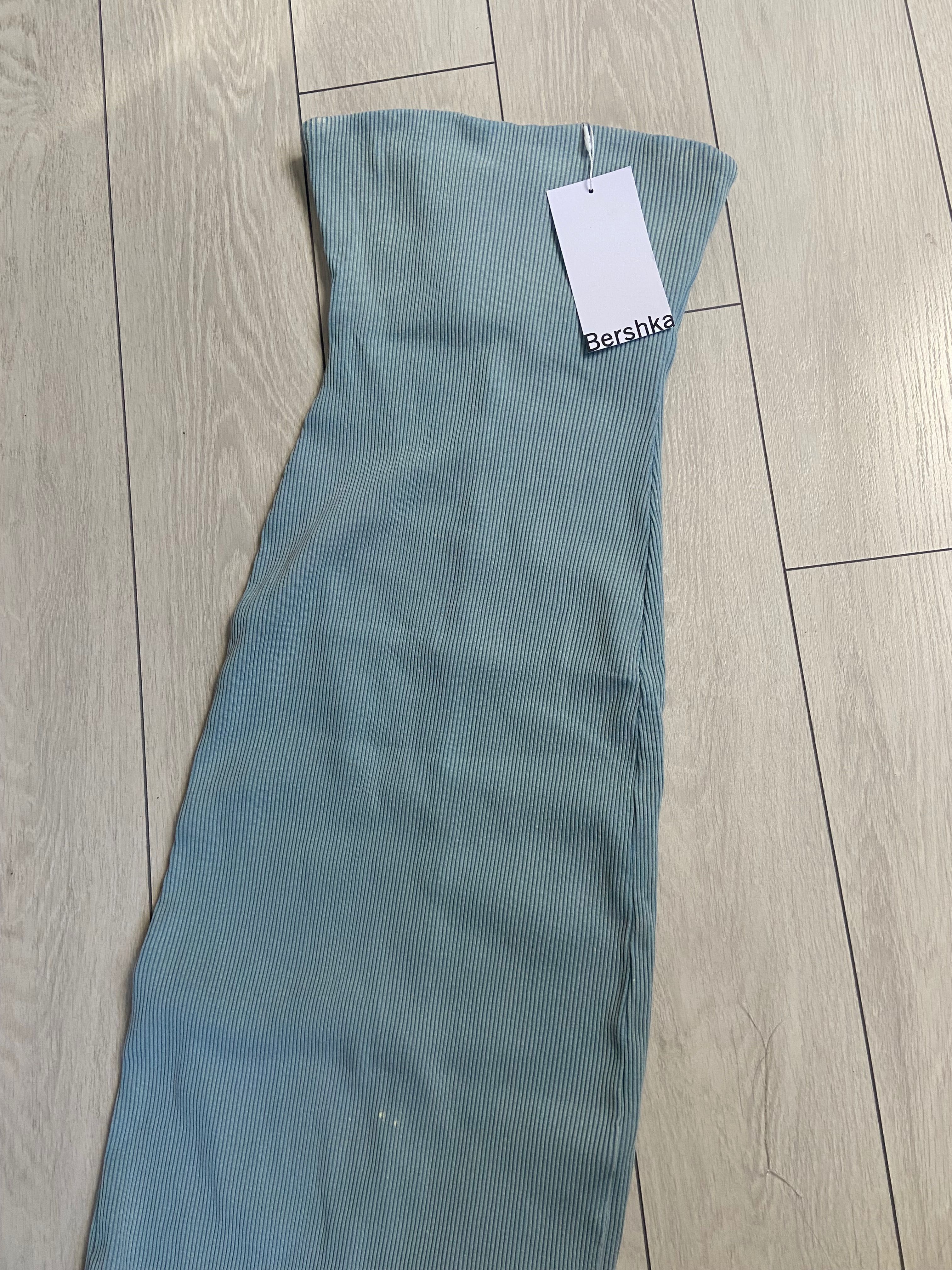 Рокля    Bershka