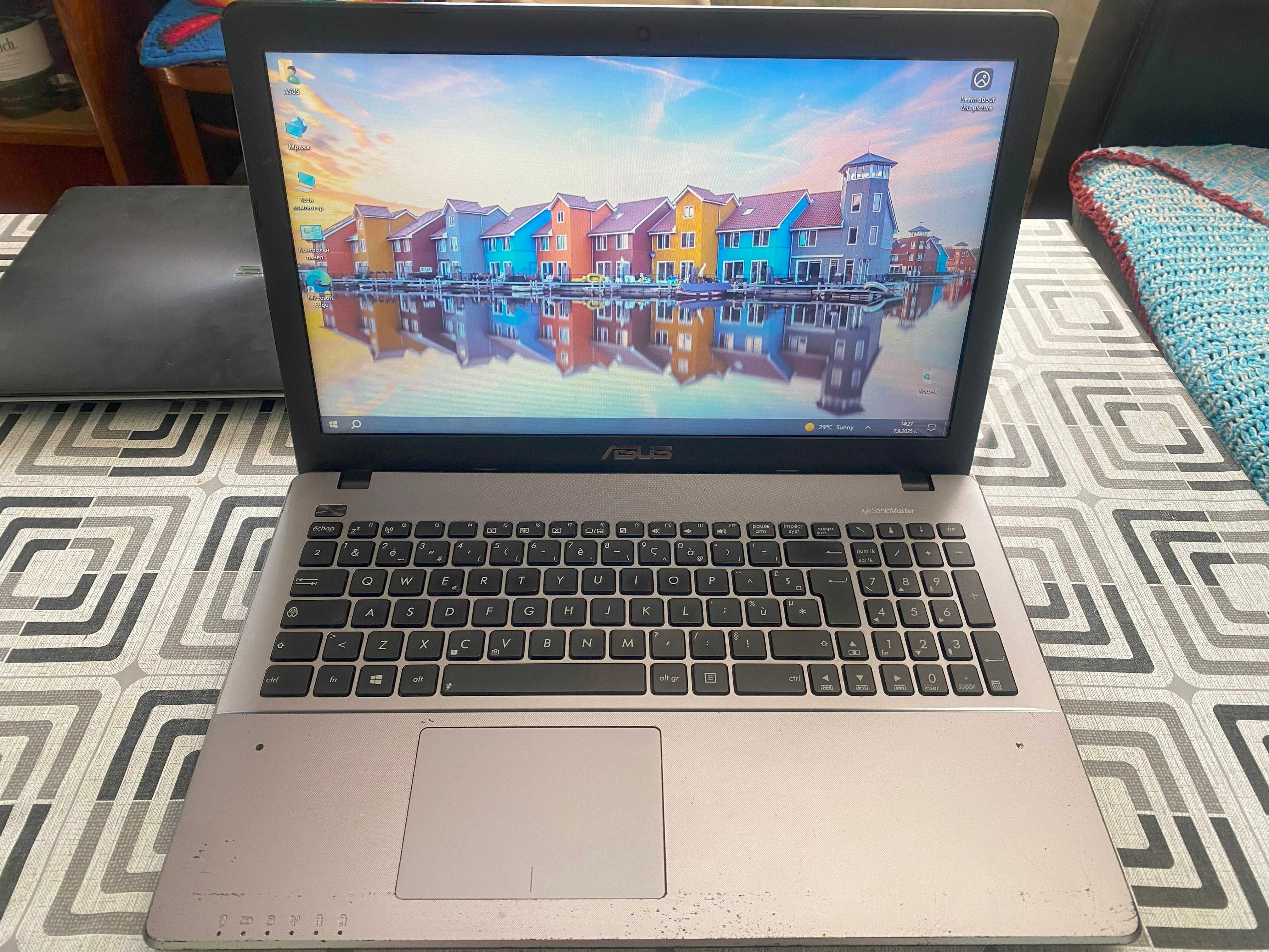 Лот лаптопи - ASUS X550