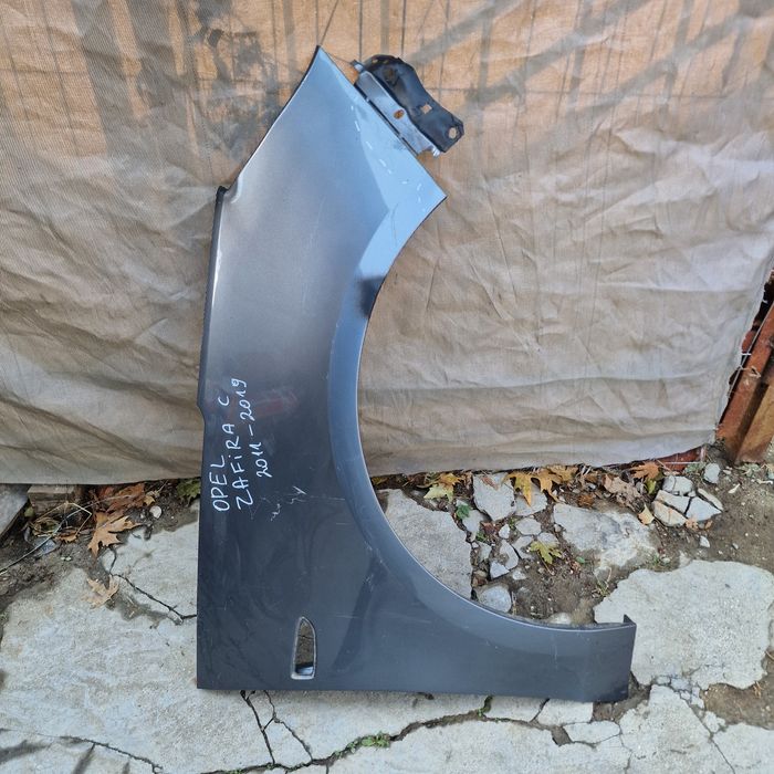 Opel Zafira C 2011-2019 десен калник