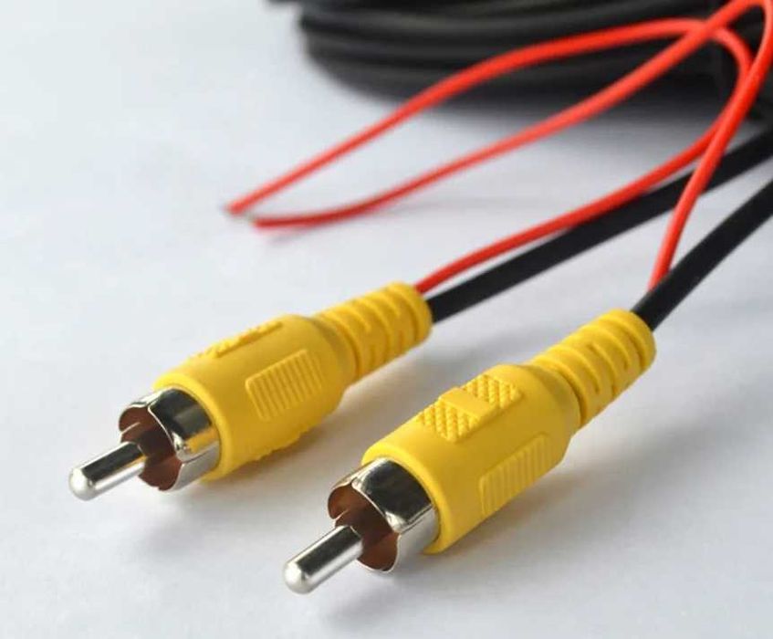 Видео кабел за задна камера