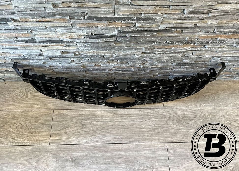 Grila compatibila cu Mercedes C-Class W205 C63 GT Design